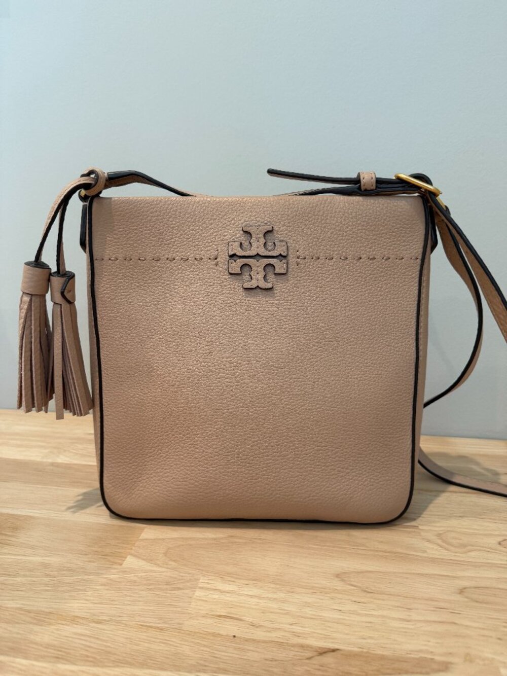 Tory Burch Devon Sand Pebbled Leather McGraw Swingpack/Crossbody
